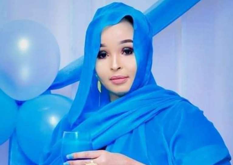 Haweenay ay Somaliland u xirtay Calanka Somaliya oo shaqo laga siiyey Wasaaradda Warfaafinta